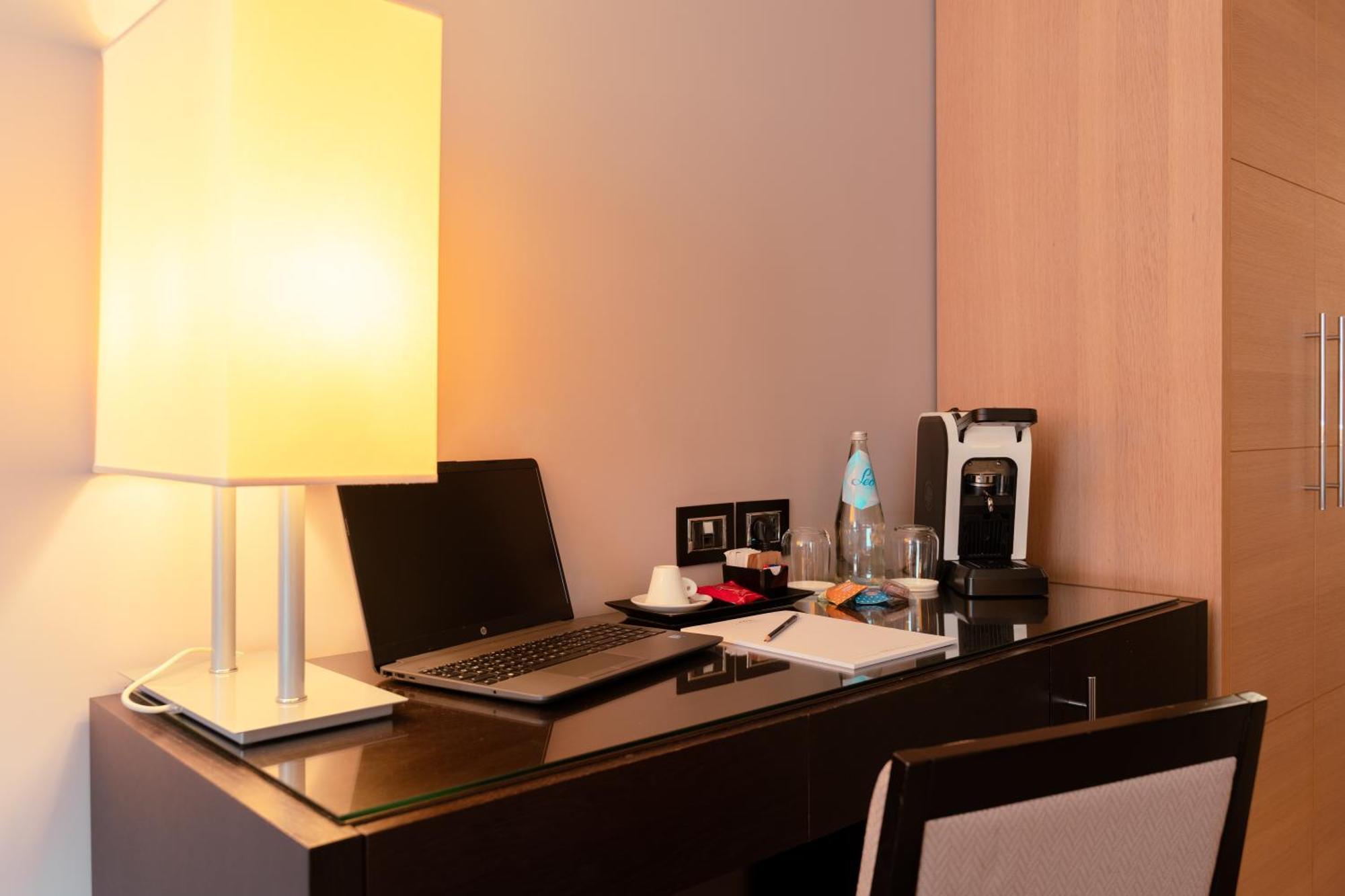 Ariha Hotel Козенца Экстерьер фото